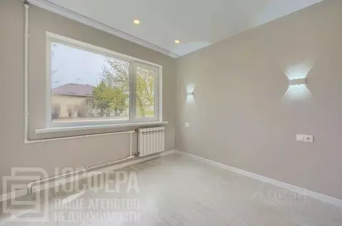 3-к кв. Волгоградская область, Волгоград Жилгородок мкр, ул. ...