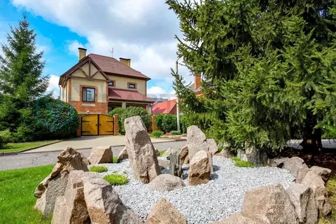 Коттедж в Омская область, Омск ул. 4-я Судоремонтная (338 м)