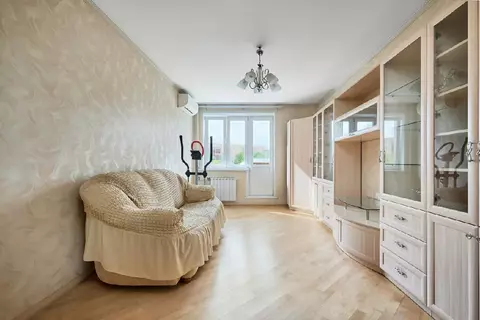 Продается 3-комнатная квартира