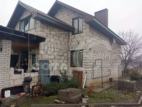 Дом в Воронежская область, с. Новая Усмань ул. Авдеева (127 м)