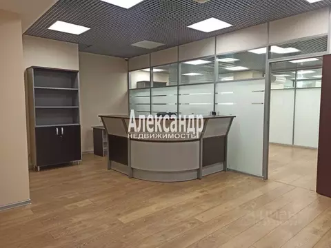 Офис в Санкт-Петербург Новгородская ул., 23 (247 м)