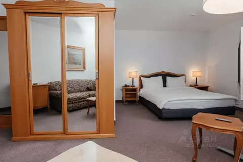 Комната Тюменская область, Тобольск 9-й мкр, 1 (35.0 м)