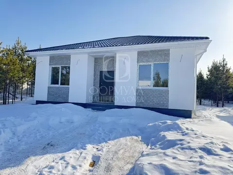 Дом в Свердловская область, Белоярский муниципальный округ, пос. ...