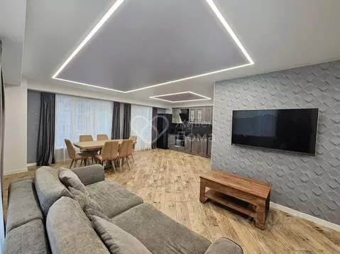 3-к кв. Волгоградская область, Волгоград ул. Фадеева, 59А (89.7 м)