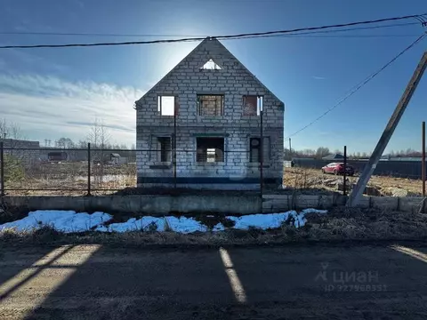 Дом в Ленинградская область, Кировский район, Путиловское с/пос, д. ...