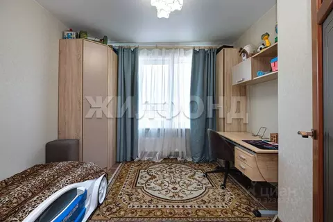 3-к кв. Новосибирская область, Новосибирск ул. Немировича-Данченко, ...