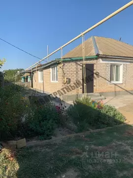 Дом в Калмыкия, Целинный район, с. Вознесеновка ул. Гермашева, 64 (107 ...