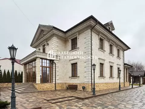 Дом в Московская область, Мытищи городской округ, пос. Вешки ул. ...