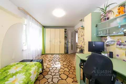 3-к кв. Амурская область, Благовещенск Трудовая ул., 49 (70.6 м)