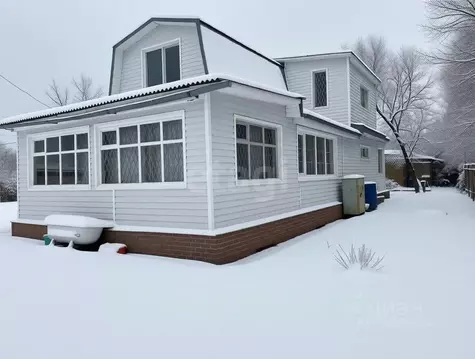 Дом в Ленинградская область, Сланцевский район, Загривское с/пос, д. ...