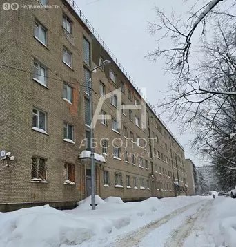 1к в 10-комнатной квартире (30 м)