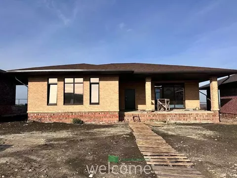 Дом в Ставропольский край, Ставрополь ул. Коломийцева (148 м)