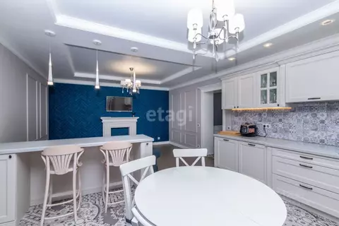 2-к кв. Тюменская область, Тюмень Институтская ул., 2А (96.6 м)