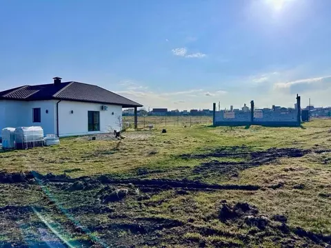 Участок в Крым, Симферопольский район, с. Мирное  (6.0 сот.)