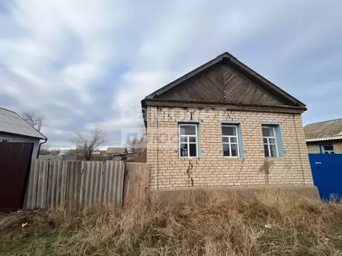 Дом в Калмыкия, Сарпинский район, с. Садовое ул. Горького, 36 (63 м)