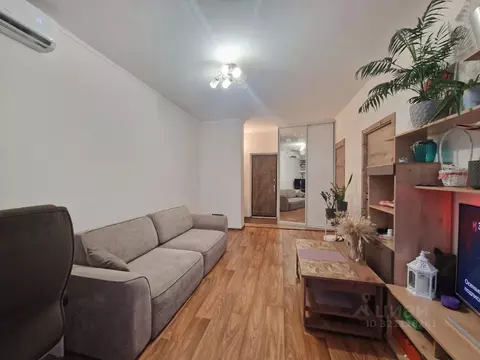 1-к кв. Красноярский край, Красноярск ул. Академика Киренского, 2и ...