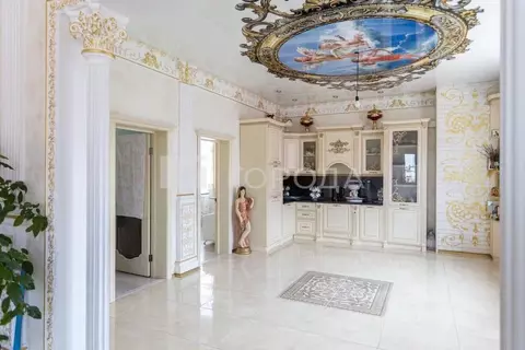 Дом в Кемеровская область, Новокузнецк Вятская ул., 29 (280 м)