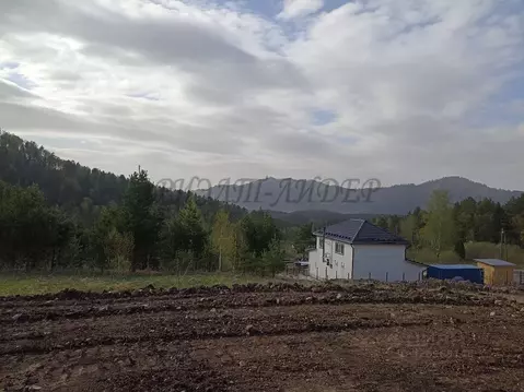 Участок в Алтай, Майминский район, Манжерокское с/пос, с. Озерное ул. ...