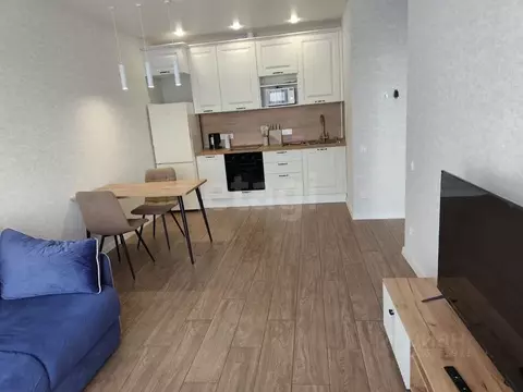 1-к кв. Тюменская область, Тюмень ул. 50 лет Октября, 63Г (42.0 м)