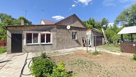 Дом в Самарская область, Кинельский район, Комсомольский с/пос, пос. ...
