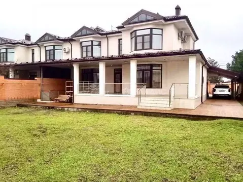 Дом в Краснодарский край, Краснодар ул. Платановая, 17 (360 м)