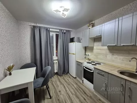 1-к кв. Самарская область, Тольятти Тополиная ул., 4 (33.0 м)