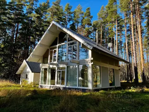 Дом в Ленинградская область, Выборгский район, Полянское с/пос, пос. ...