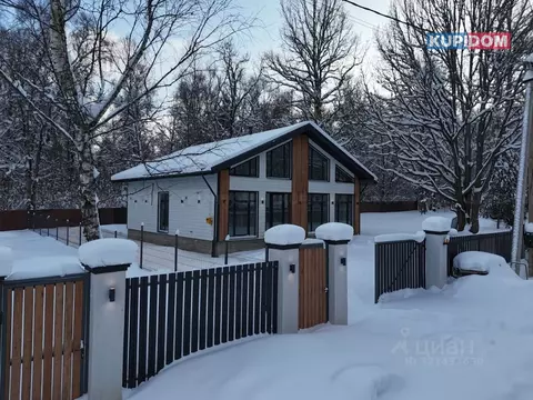 Дом в Калужская область, Жуковский муниципальный округ, Чубарово ...