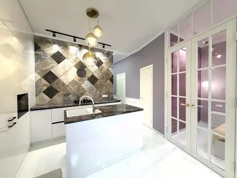 1-к кв. Краснодарский край, Геленджик ул. Витебская, 12к7 (44.0 м)