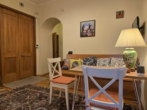 2-к кв. Санкт-Петербург 9-я Васильевского острова линия, 48 (59.0 м)