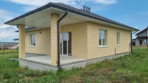 Дом в Белгородская область, Белгород ул. Энергетиков (140 м)