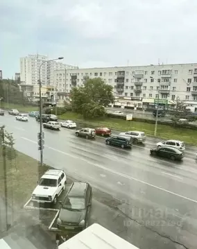 3-к кв. Алтайский край, Барнаул просп. Строителей, 34 (67.8 м)