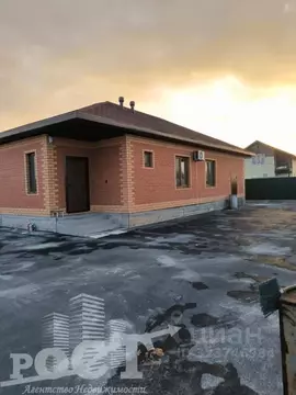 Дом в Приморский край, Артемовский городской округ, с. Кневичи пер. ...