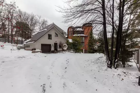 Дом в Алтайский край, Барнаул проезд Лесная поляна, 12А (150 м)