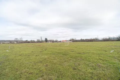 Участок в Крым, Бахчисарайский район, с. Железнодорожное  (8.0 сот.)