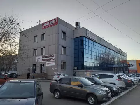 Торговая площадь в Самарская область, Тольятти ул. Дзержинского, 53 ...