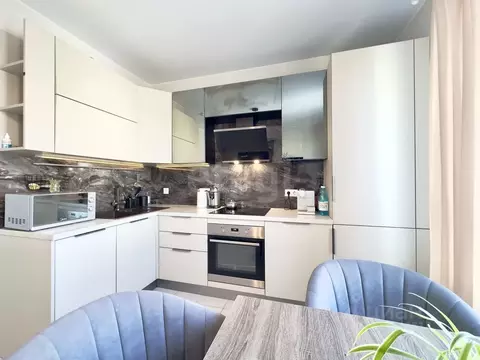 2-к кв. Московская область, Химки Совхозная ул., 17к1 (56.1 м)