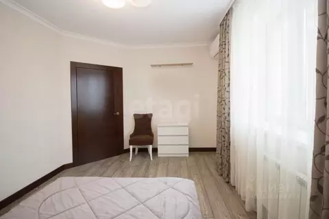 2-к кв. Калужская область, Калуга Молодежная ул., 43 (64.9 м)