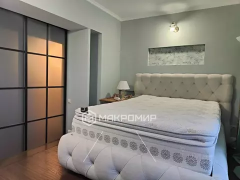 4-к кв. Санкт-Петербург, Санкт-Петербург, Петергоф ул. Дивеевская, ...