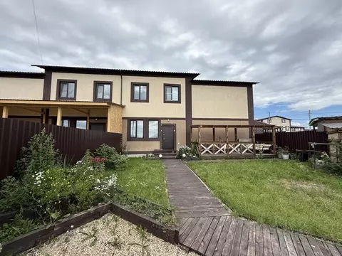 Таунхаус в Свердловская область, Полевской муниципальный округ, с. ...