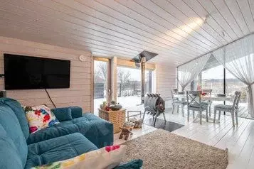 Дом в Москва Первомайское поселение, д. Жуковка, ул. Осенняя, 2Б (77 ...