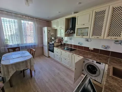 3-к кв. Москва Производственная ул., 10к2 (84.8 м)