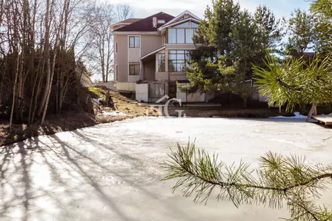 Коттедж в Ленинградская область, Всеволожский район, Бугровское ...