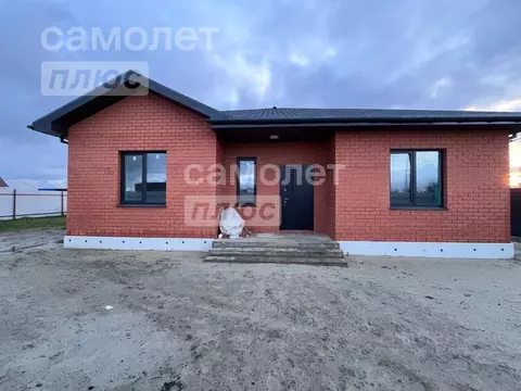 Дом в Тюменская область, Тюменский район, с. Перевалово ул. Ягодная, 9 ...