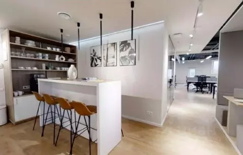 Помещение свободного назначения в Москва Композиторская ул., 17 (310 ...