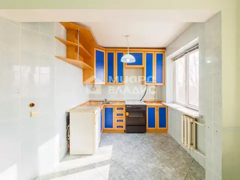 2-к кв. Омская область, Омск просп. Мира, 88 (42.0 м)