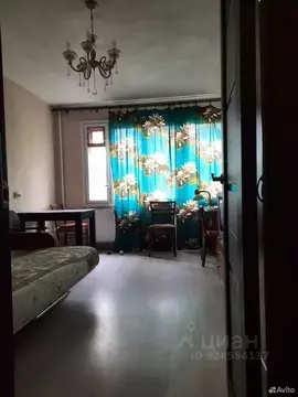 Комната Санкт-Петербург Серебристый бул., 28К1 (31.3 м)