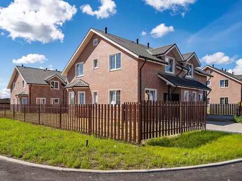 Дом в Ленинградская область, Всеволожский район, Агалатовское с/пос, ...