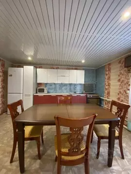 Дом в Саратовская область, Энгельс ул. Республики, 121 (100 м)