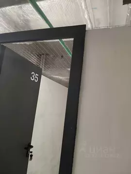 Гараж в Москва Большая Очаковская ул., 2К2 (4 м)